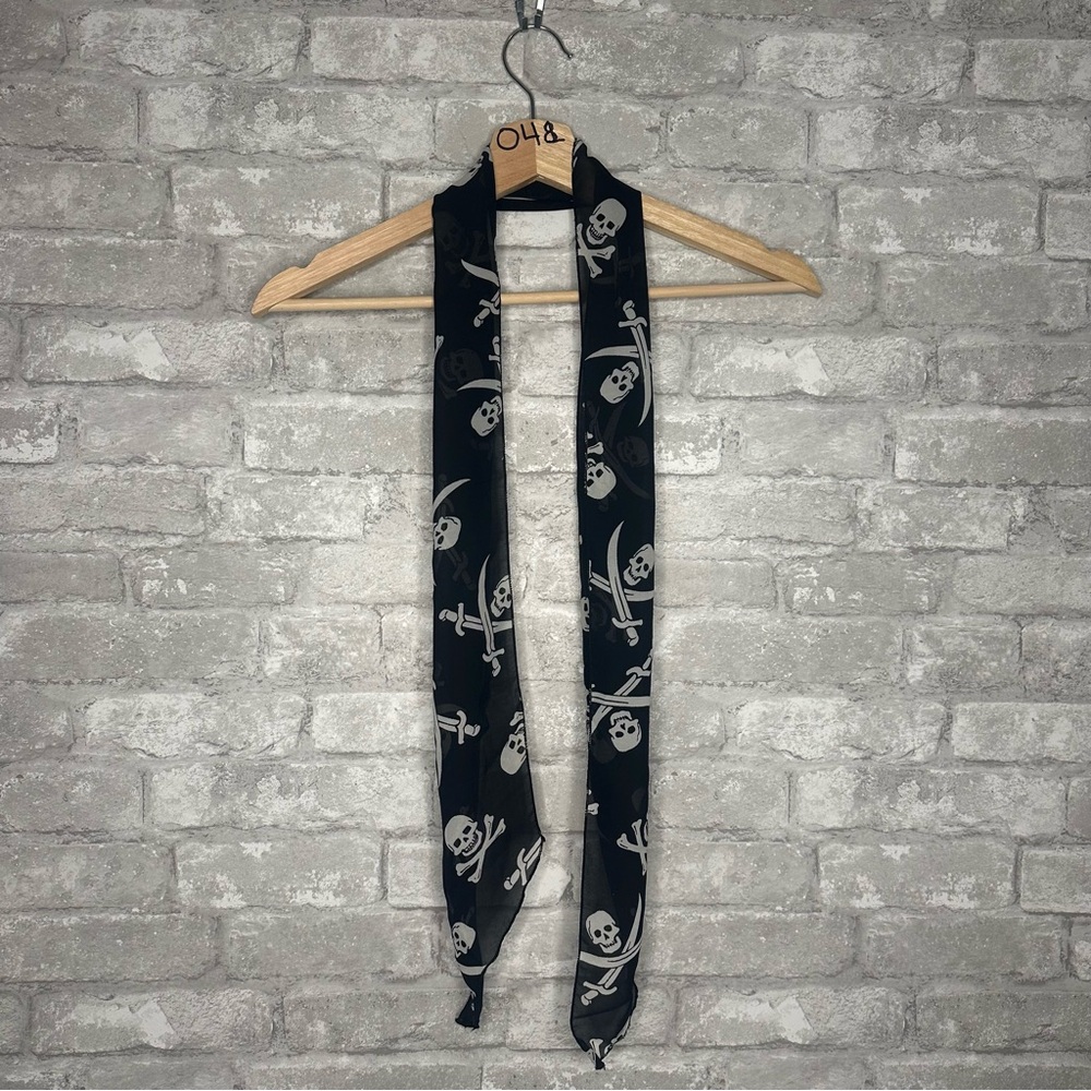 EUC Skull Pirate Print Black Scarf & Headband